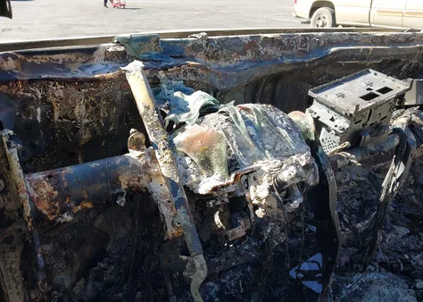 2020 Hyundai Elantra Se z USA, uszkodzony, nr VIN 5NPD74LF2LH621817